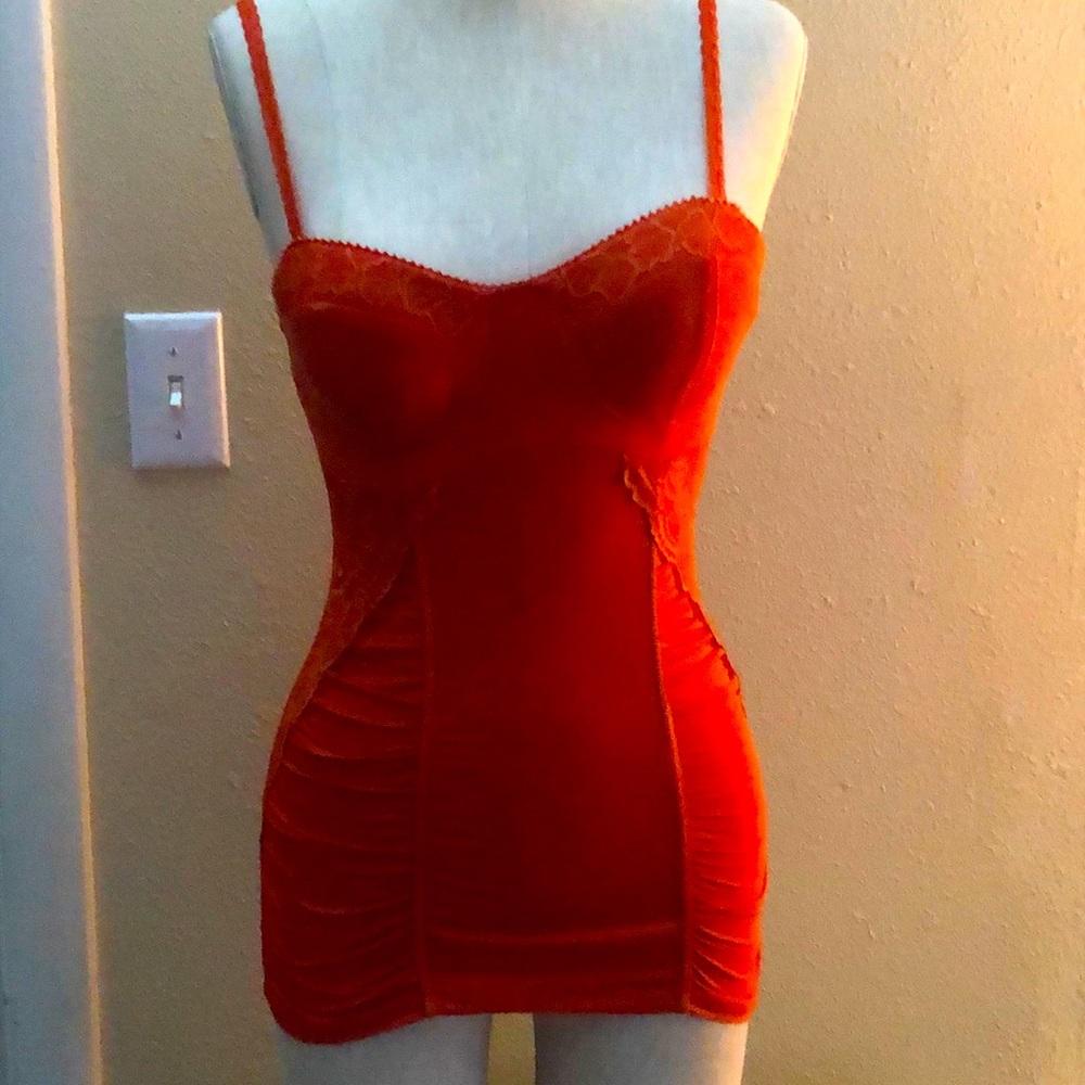 Tight body lingerie